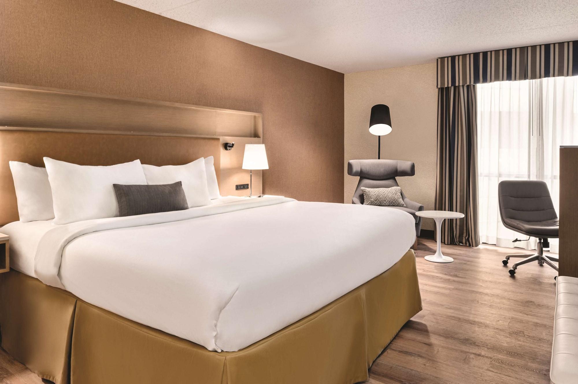 Wyndham Garden Conference Center Champaign - Urbana Hotel Ngoại thất bức ảnh